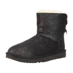 Size 9 like new mini Bailey black sparkle Uggs